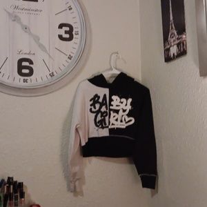 Baby girl short sweater